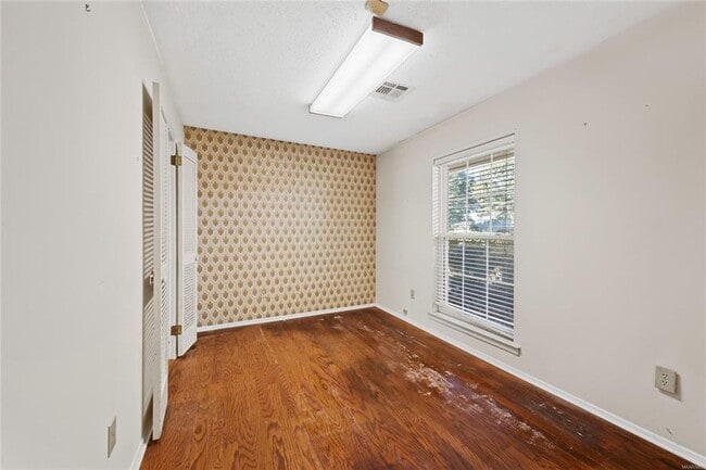 Building Photo - Beautiful 5BR/2BA Home in Montgomery, AL