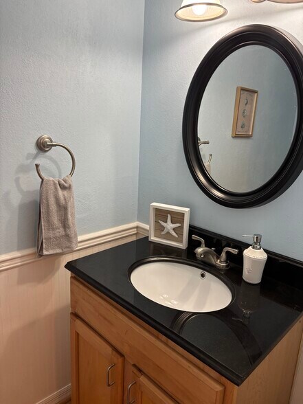Building Photo - 9330 W Fort Island Trl