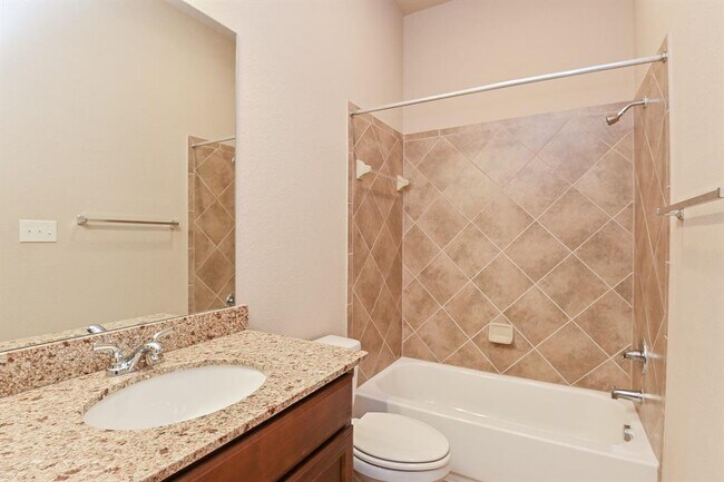 Building Photo - 11535 Elizabeth Brook Dr