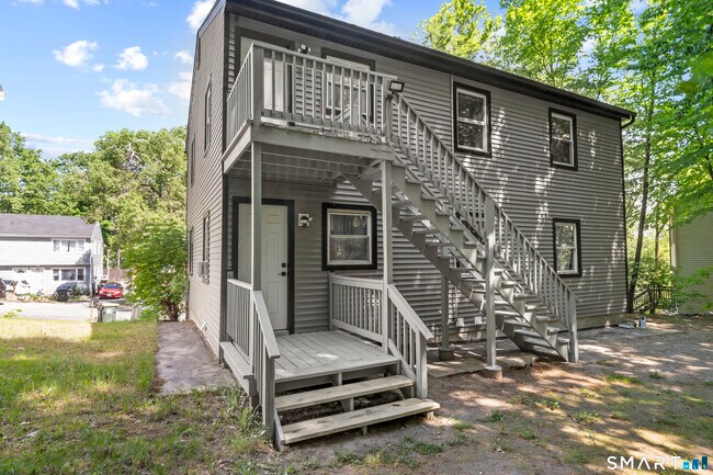 Building Photo - 22 Irving Pl