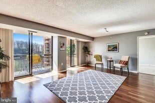 Building Photo - 2230 George C Marshall Dr