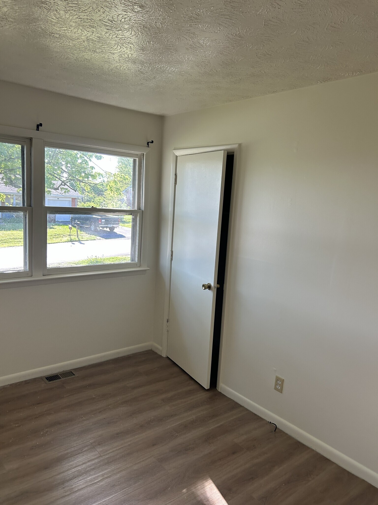 Building Photo - 115 Salter Rd