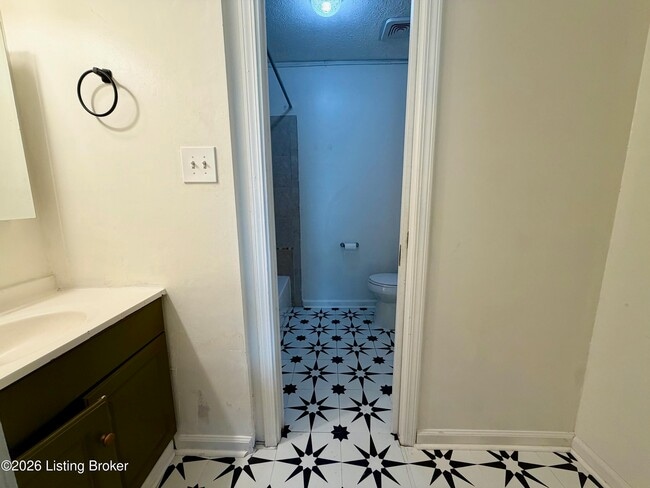 Building Photo - 11615 Eastport Dr