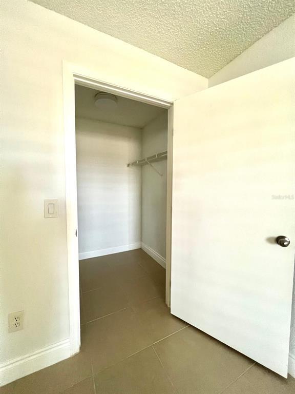 Building Photo - 2218 Grand Cayman Ct