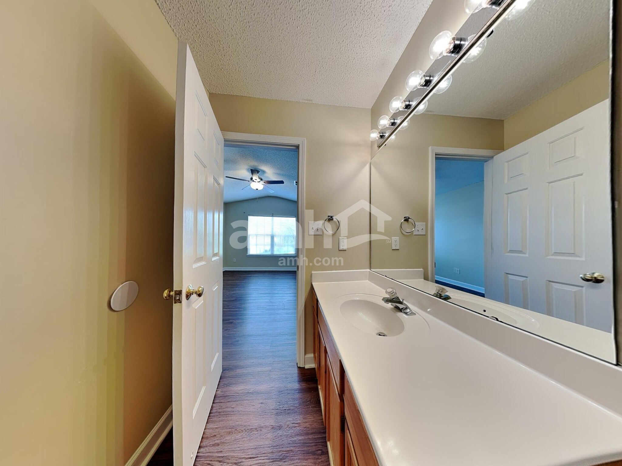 Building Photo - 4011 Cedarbark Dr
