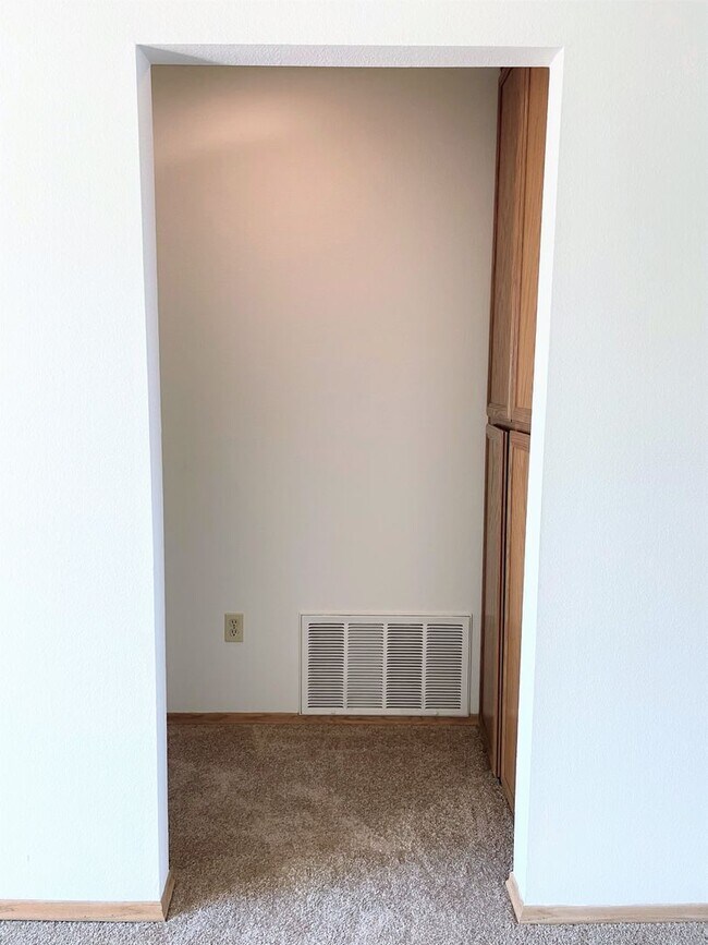 Building Photo - Upper Level Condo in The Villas of Calavera Hills!