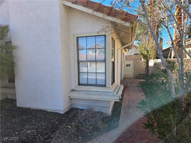 Building Photo - 4719 Cosley Dr