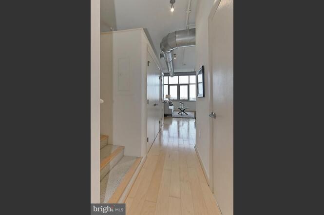 Building Photo - 811 4th St NW