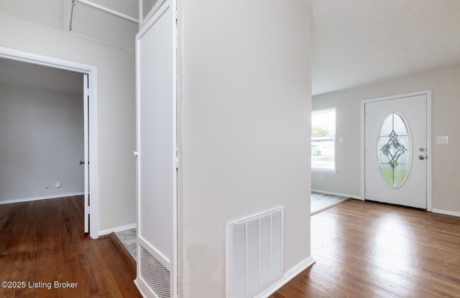 Building Photo - Partridge Run