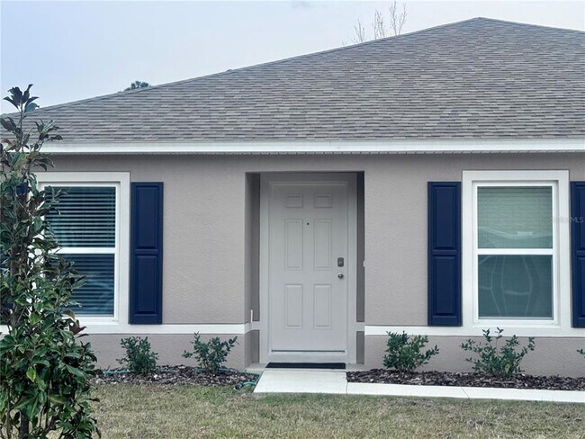 Building Photo - 76 Pine Cir Dr