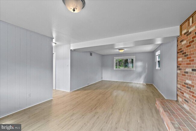 Building Photo - 5208 Kimanna Dr