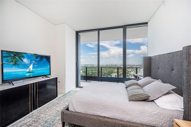 Building Photo - 1000 Brickell Plaza