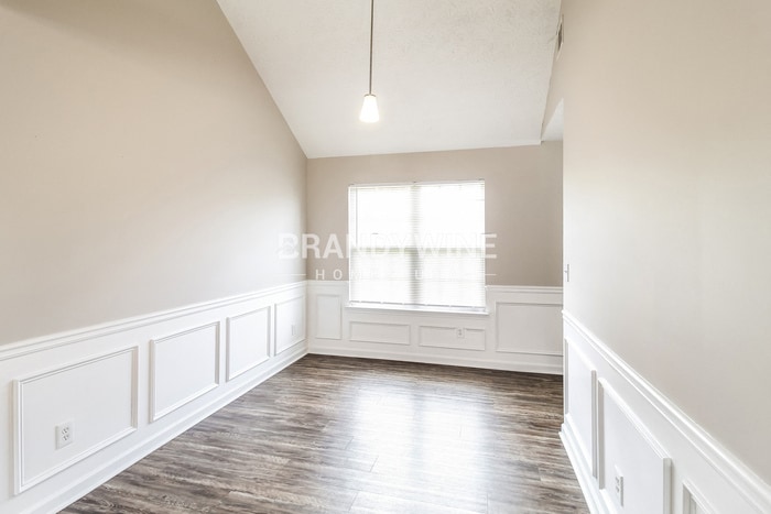 Building Photo - 2532 Brookgate Crossing