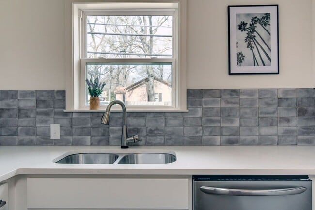 Building Photo - Beautifully Renovated Historic Home with a Large Backyard!