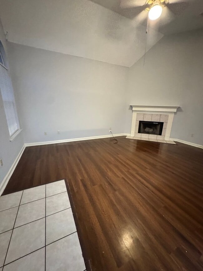 Building Photo - 1271 Brady Hollow Ln