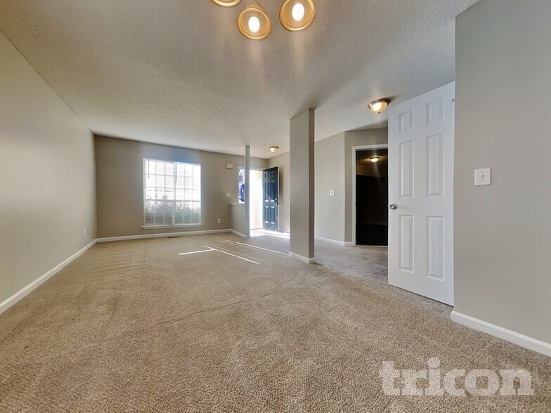 Building Photo - 6260 Phillips Lake Way