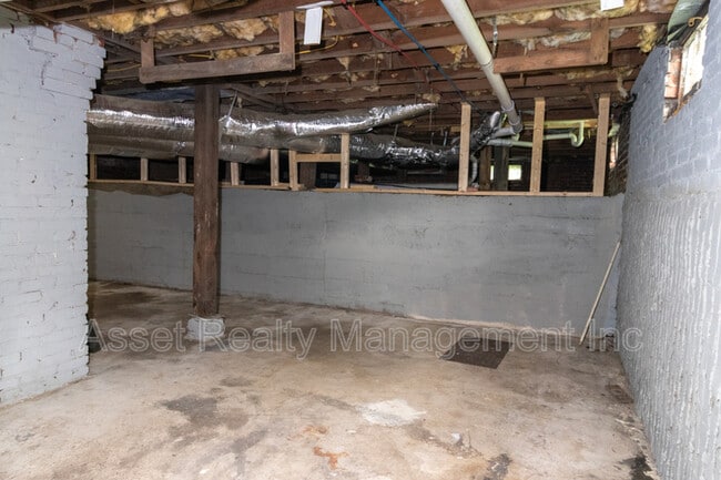 Building Photo - 5211 Holston Dr