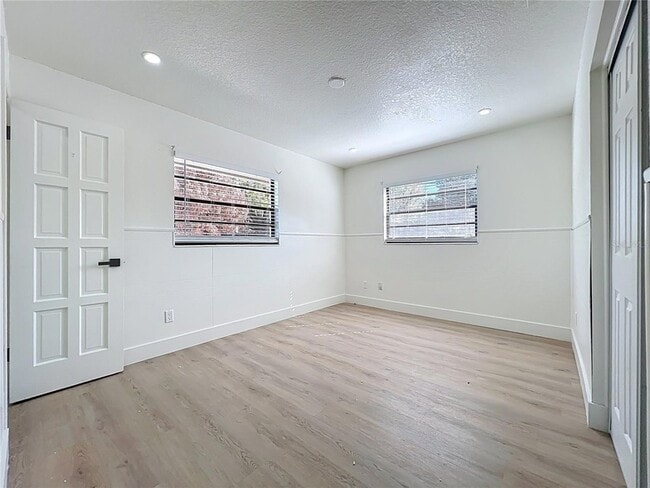 Building Photo - 3463 Arnel Dr