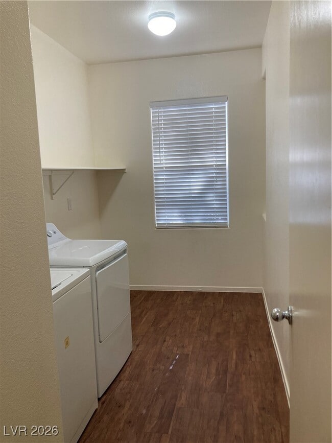 Building Photo - 9532 Knopfler Ln