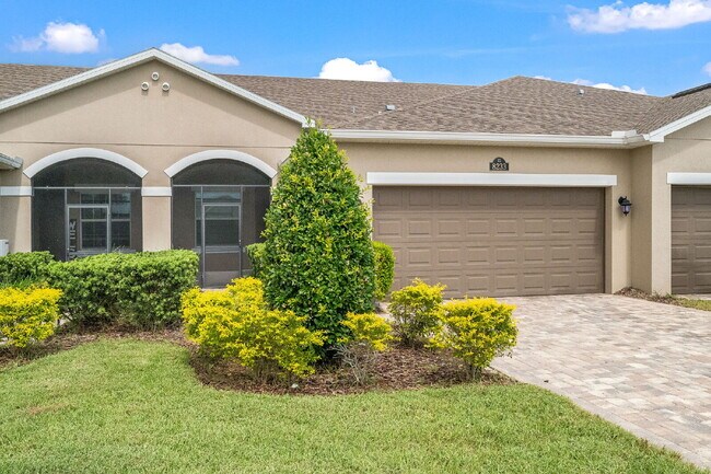 Building Photo - 3 bedroom Loren Cove Unit with Access to A...