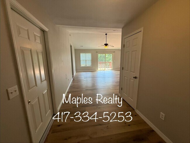 Building Photo - 141 Scotch Pine Ct