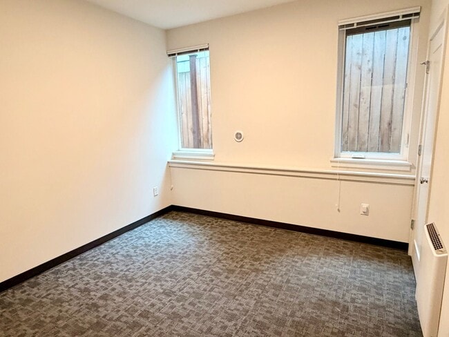 Building Photo - COOPER THOMAS 2613 DUPLEX