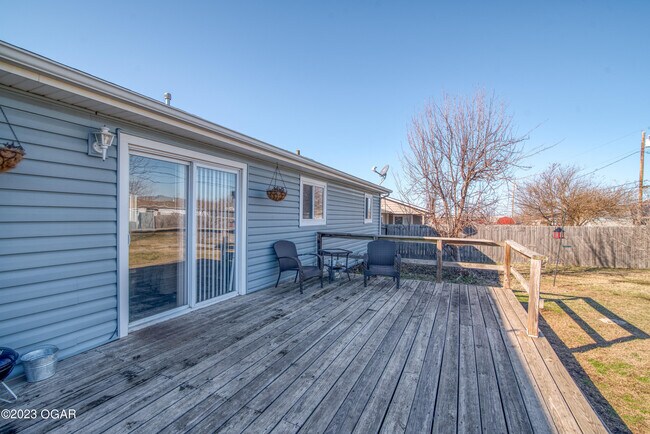 Building Photo - 2415 New Hampshire Ave