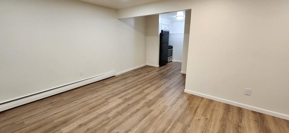 Building Photo - 195 Summit View Ct