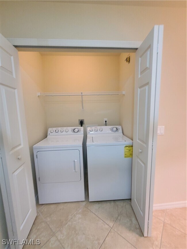 Building Photo - 10321 Heritage Bay Blvd