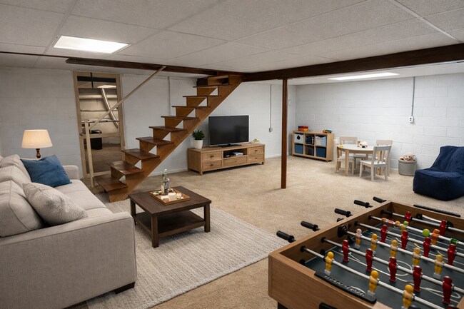 Building Photo - Spacious 4-Bedroom Home Located on a Quiet Street in Manheim Township!