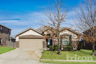 Building Photo - 457 Peach Ln