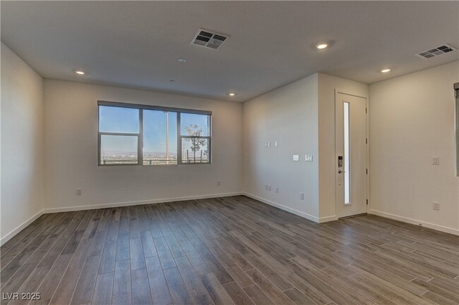 Building Photo - 1420 Song Lark Ln
