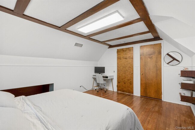 Building Photo - 151 Seacord Rd
