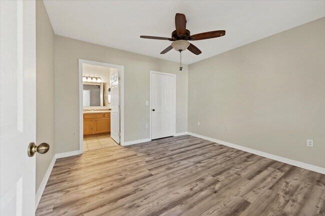 Building Photo - Updated 2/2 unit becoming available for an...
