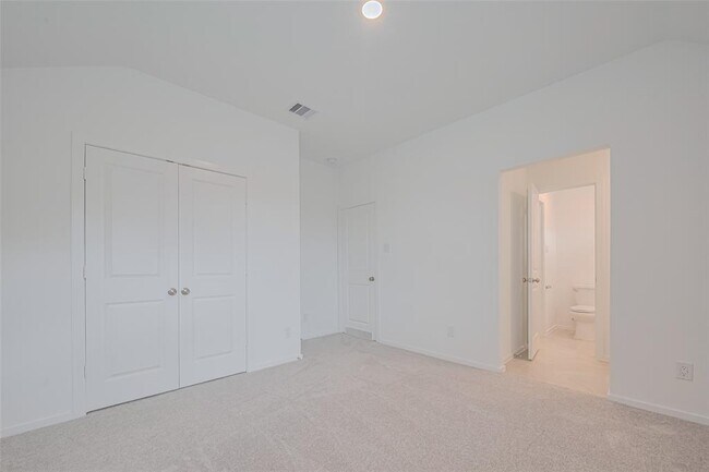 Building Photo - 2120 Toyhill Fls Ln