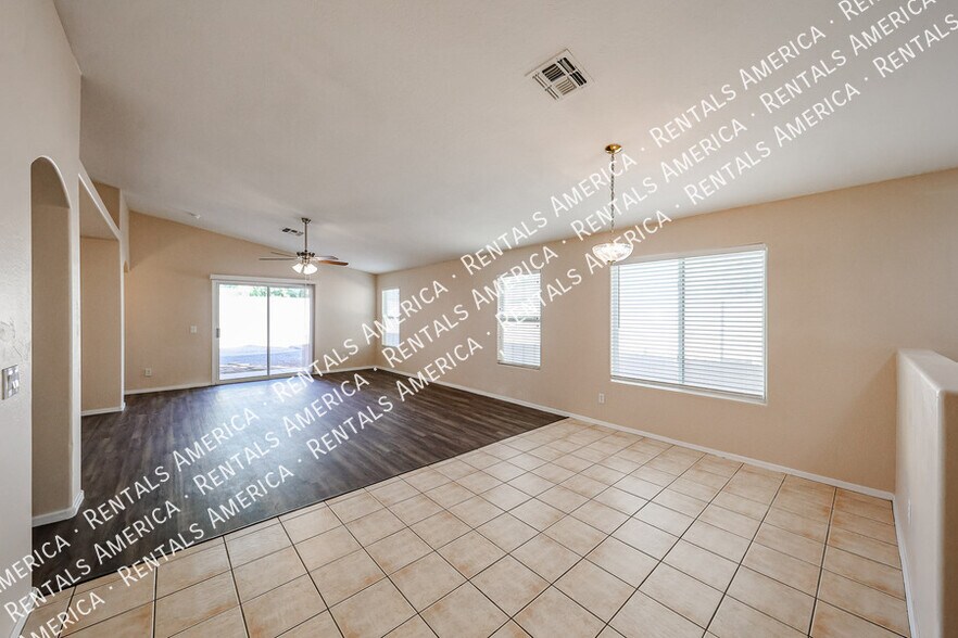 Building Photo - 138 N 153rd Ave