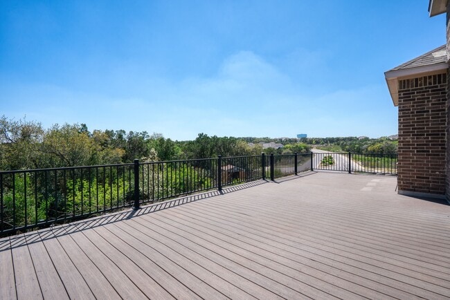 Building Photo - 4008 Canaleta