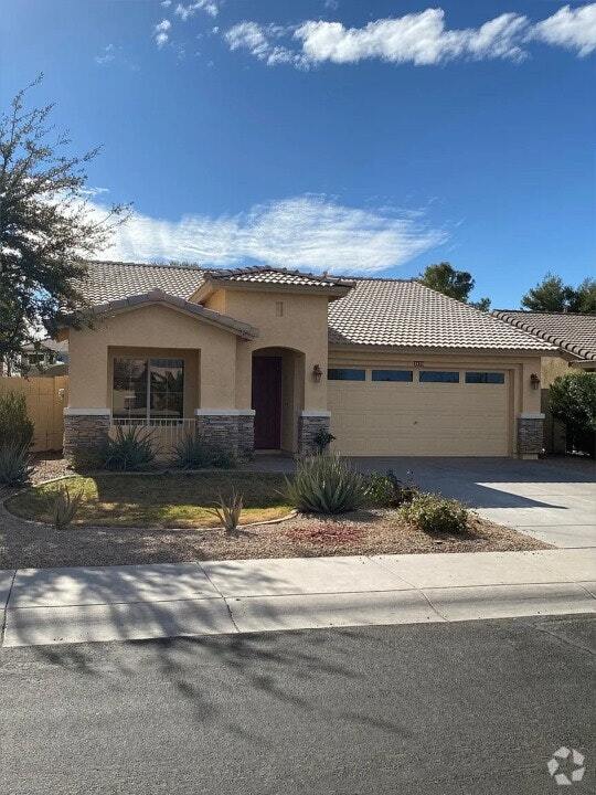 Building Photo - 3625 E Thunderheart Trail
