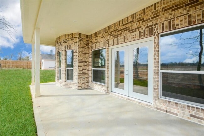 Building Photo - 12328 N Chestnut Hls Dr