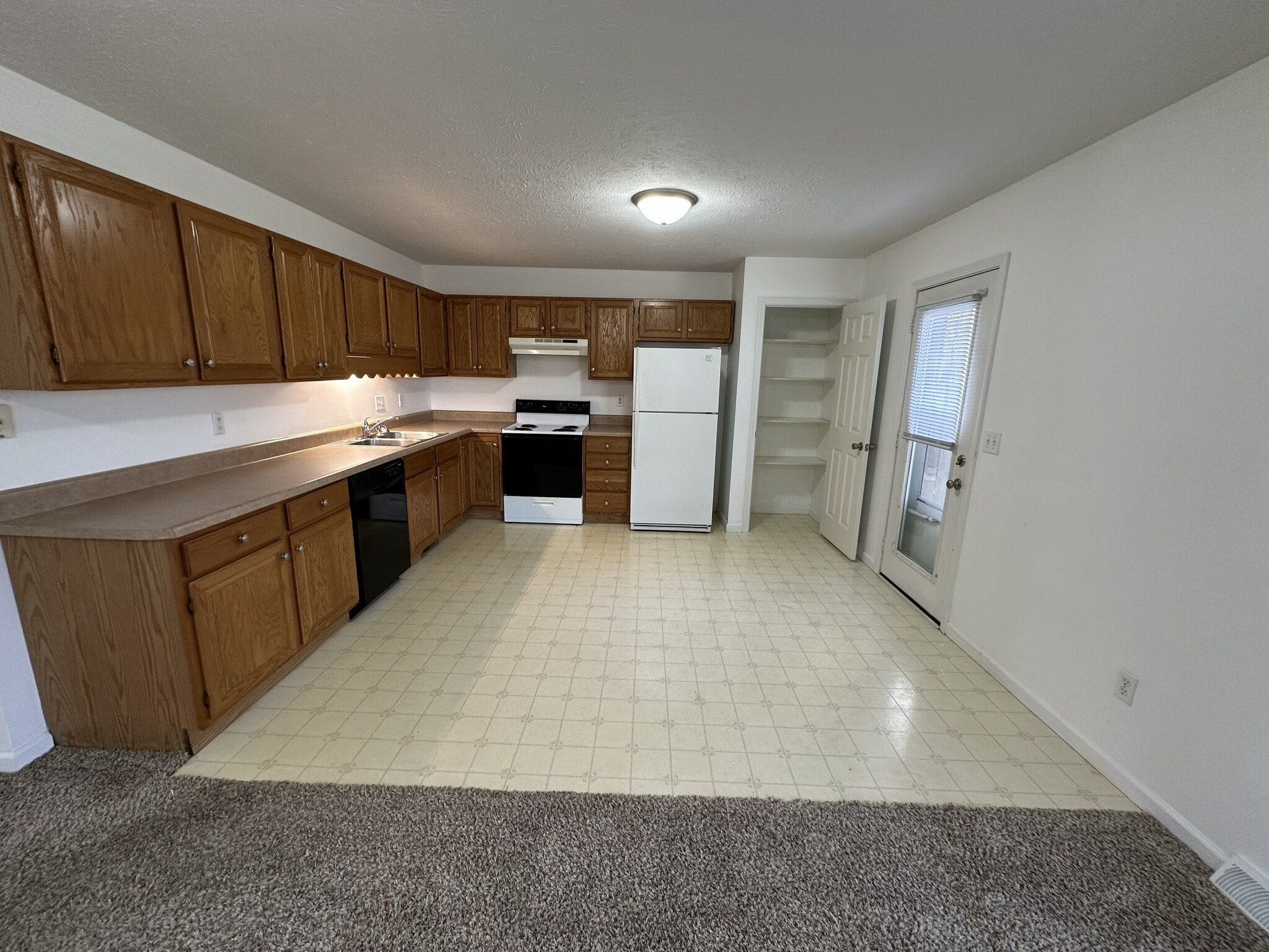 Building Photo - 508 Harriet Ct