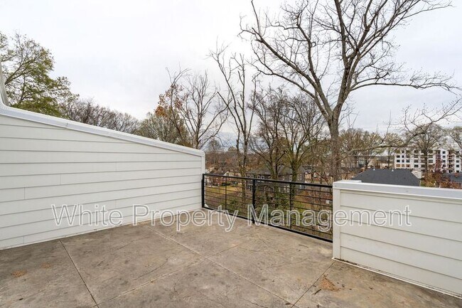 Building Photo - 5019 York Park Ln