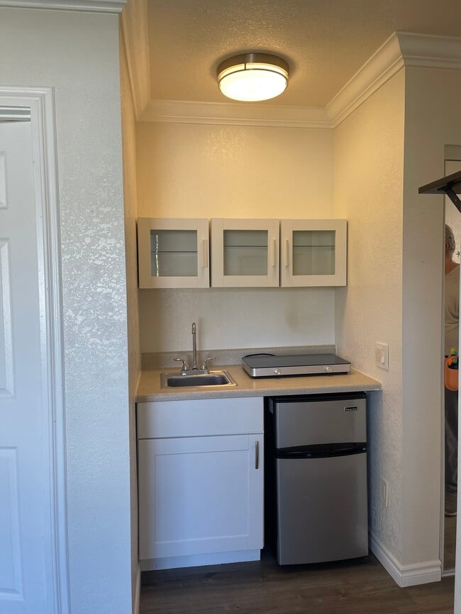 Building Photo - 26692 Sinforosa Dr