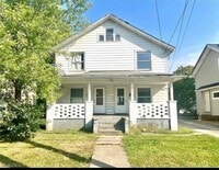 Building Photo - 846 Hunter St NW