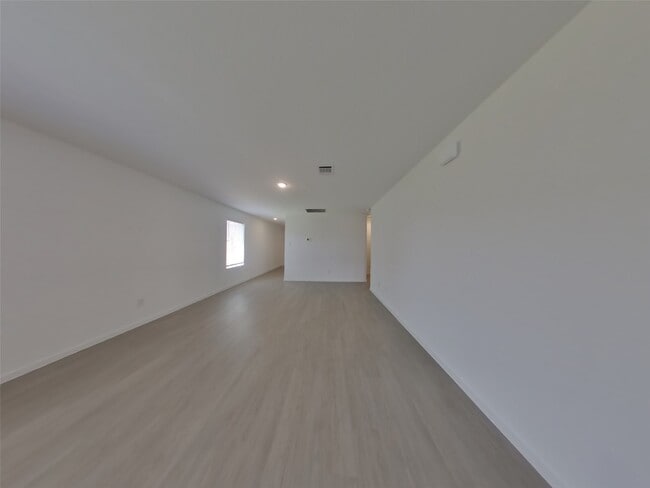 Building Photo - 3072 Dawn Sound Dr