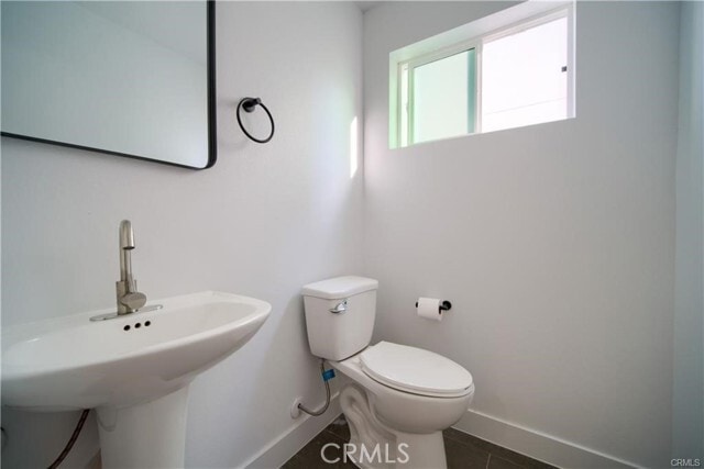 Building Photo - 630 E Adams Blvd