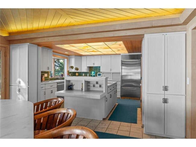 Building Photo - 3942 Enchanted Ln