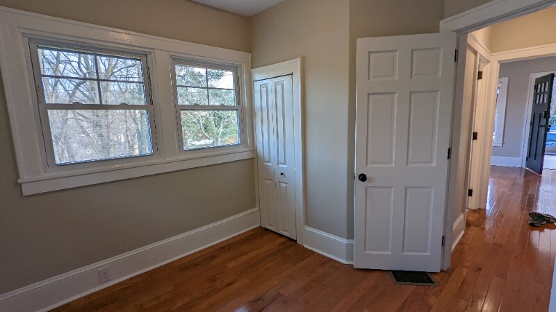 Building Photo - 25 Starnes Ave