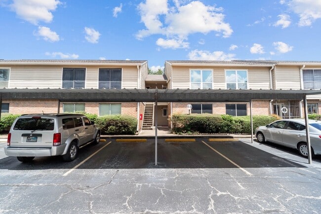 Building Photo - 5005 Georgi Ln