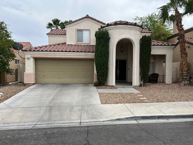 Primary Photo - A Fabulous 4 Bedroom House in Peccole Ranch
