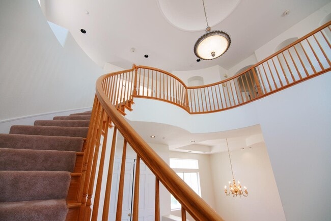 Building Photo - 26148 Legends Ct